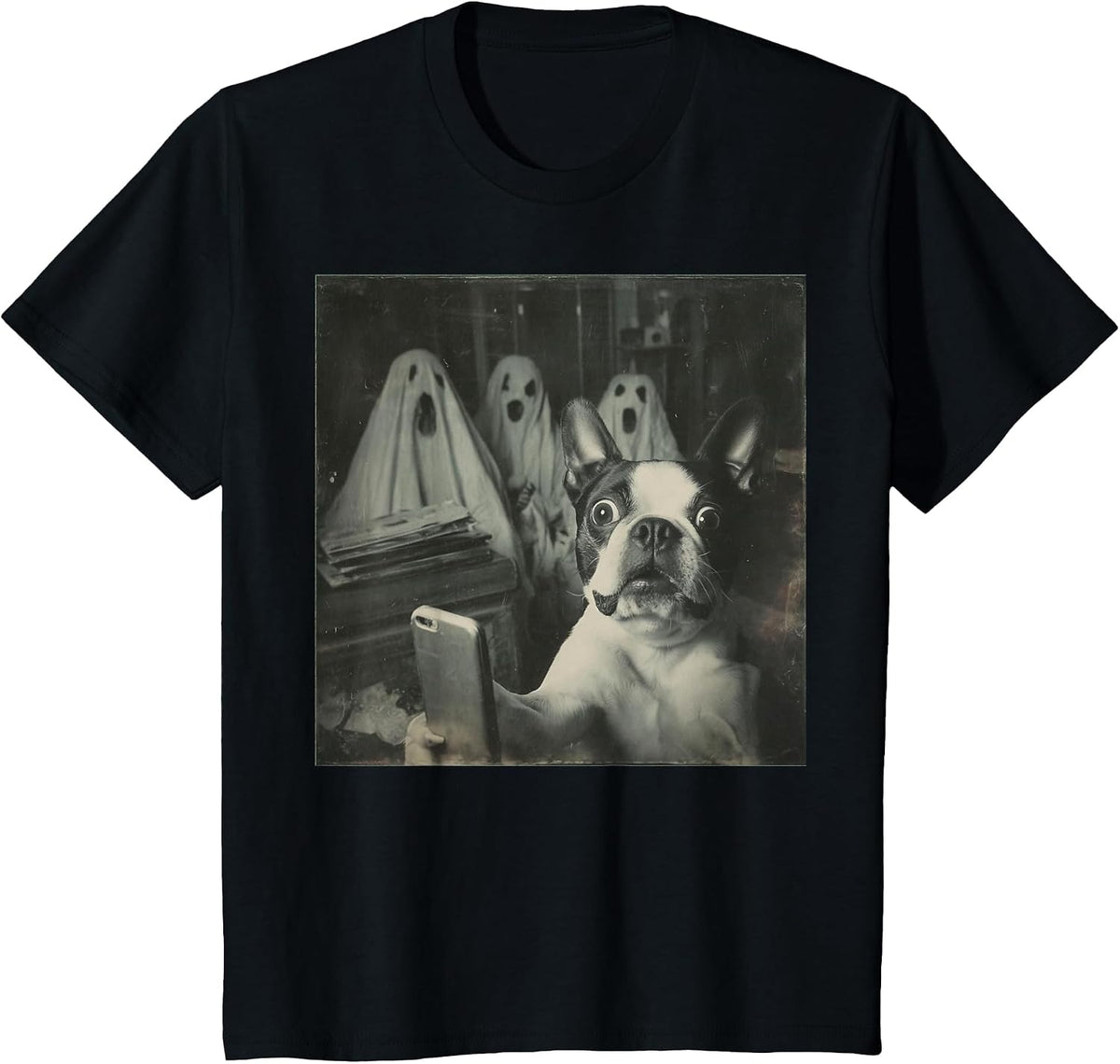 Funny Boston Terrier Selfie with Ghosts, Halloween Dog Lover T-Shirt - Black