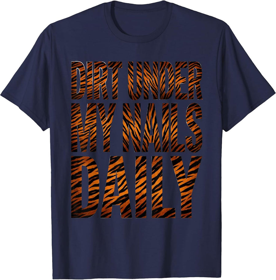 Dirt Under My Nails Daily Mechanic Design T-Shirt - Navy Blue