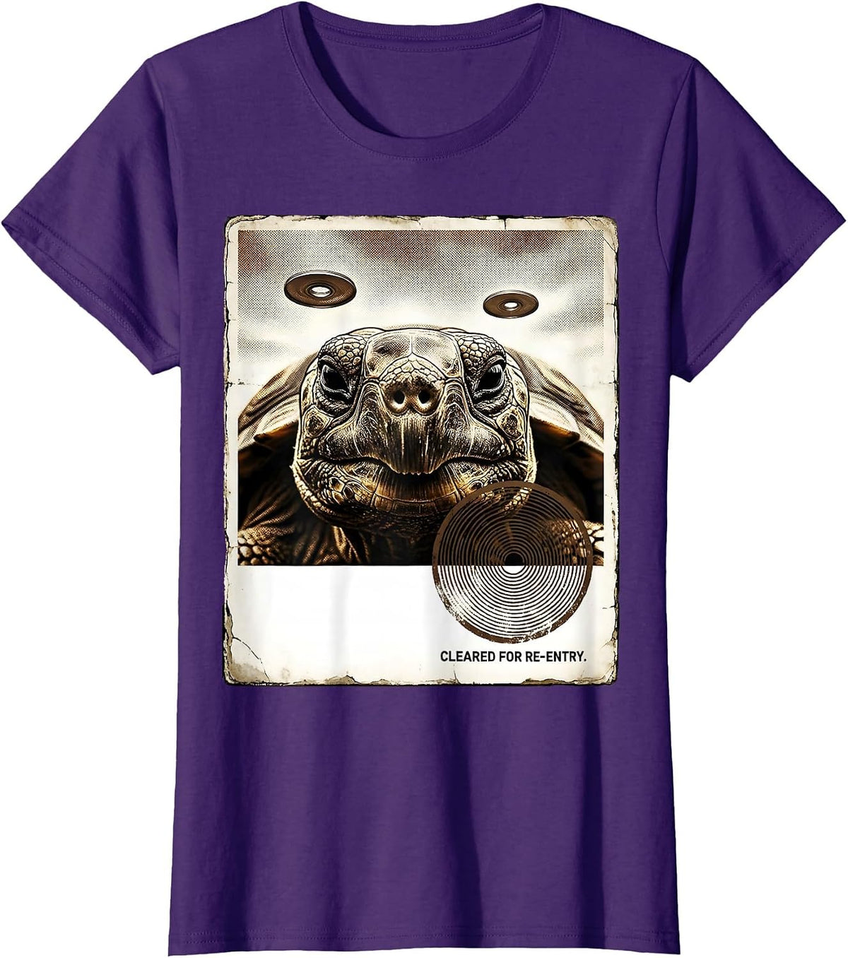 Women's Cleared For Re-Entry Funny Pet UFO Selfie Vintage Graphic T-Shirt - Purple