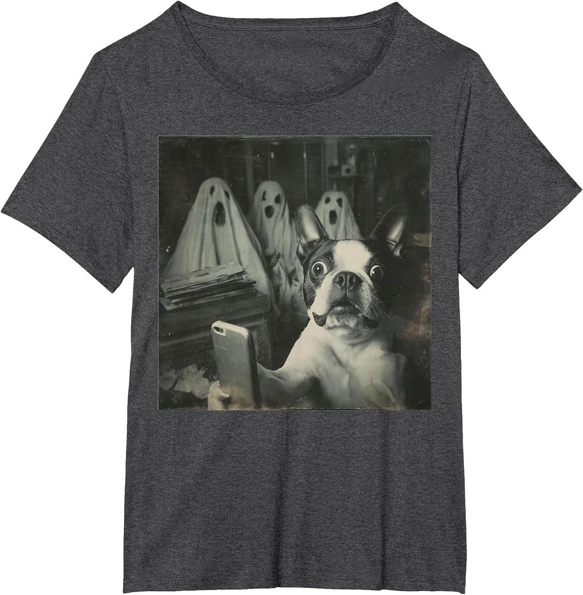 Funny Boston Terrier Selfie with Ghosts, Halloween Dog Lover T-Shirt - Dark Heather Grey